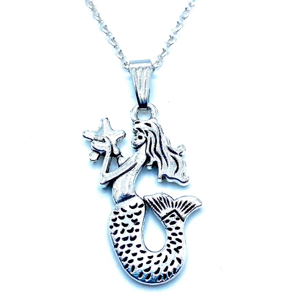 Silver Mermaid Pendant Necklace